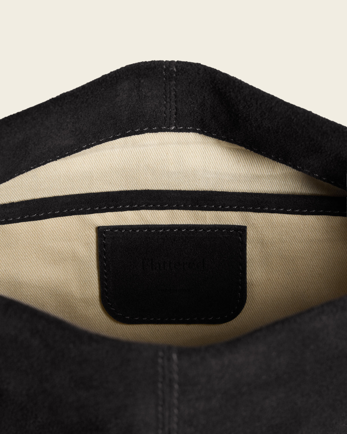 Clay Clutch Suede Black