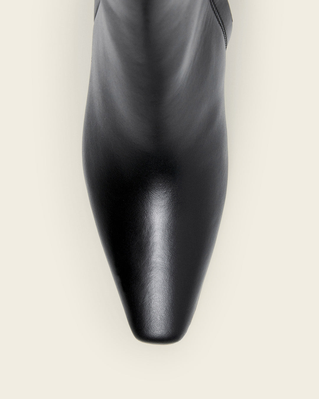 Gill Leather Black