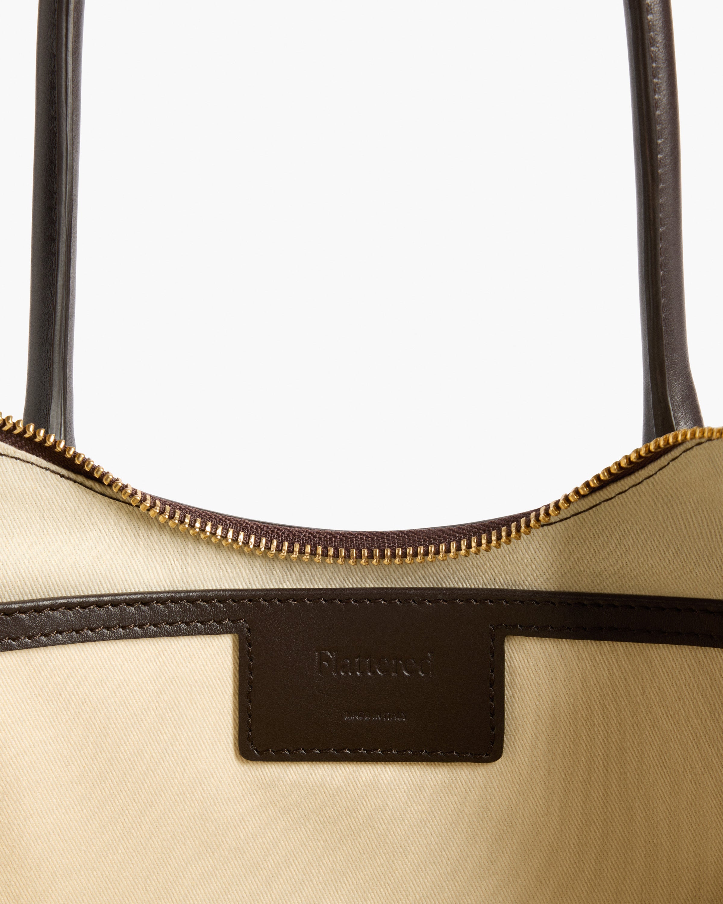 Gaia Ornament Shoulder Bag Leather Chocolate