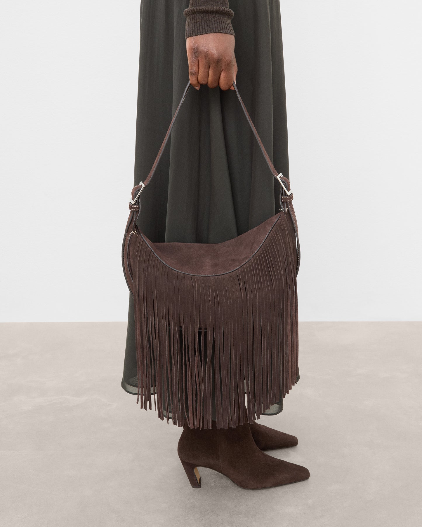 Ivy Cross Shoulder Bag Suede Chocolate